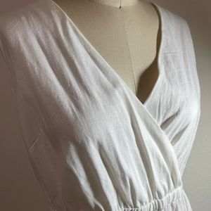 Beautiful, flowing, Ralph Lauren size 18w 55% Linen / 45% Rayon sleeveless dress